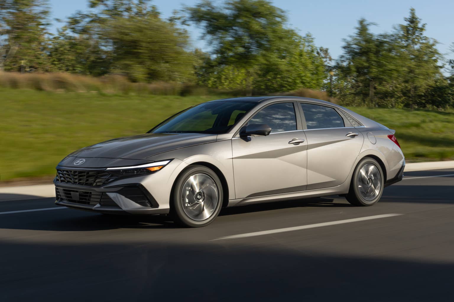 62165-large566922024elantra