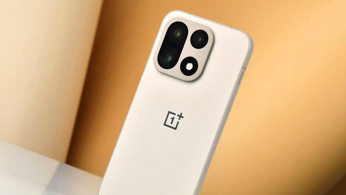 10000mAh बैटरी के साथ आ रहा है OnePlus का नया ‘Monster Phone’! Ace 7 को लेकर बड़ा खुलासा