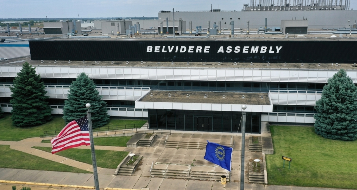 Stellantis Delays Reopening of Belvidere Jeep Cherokee Plant to 2028: Here’s Why